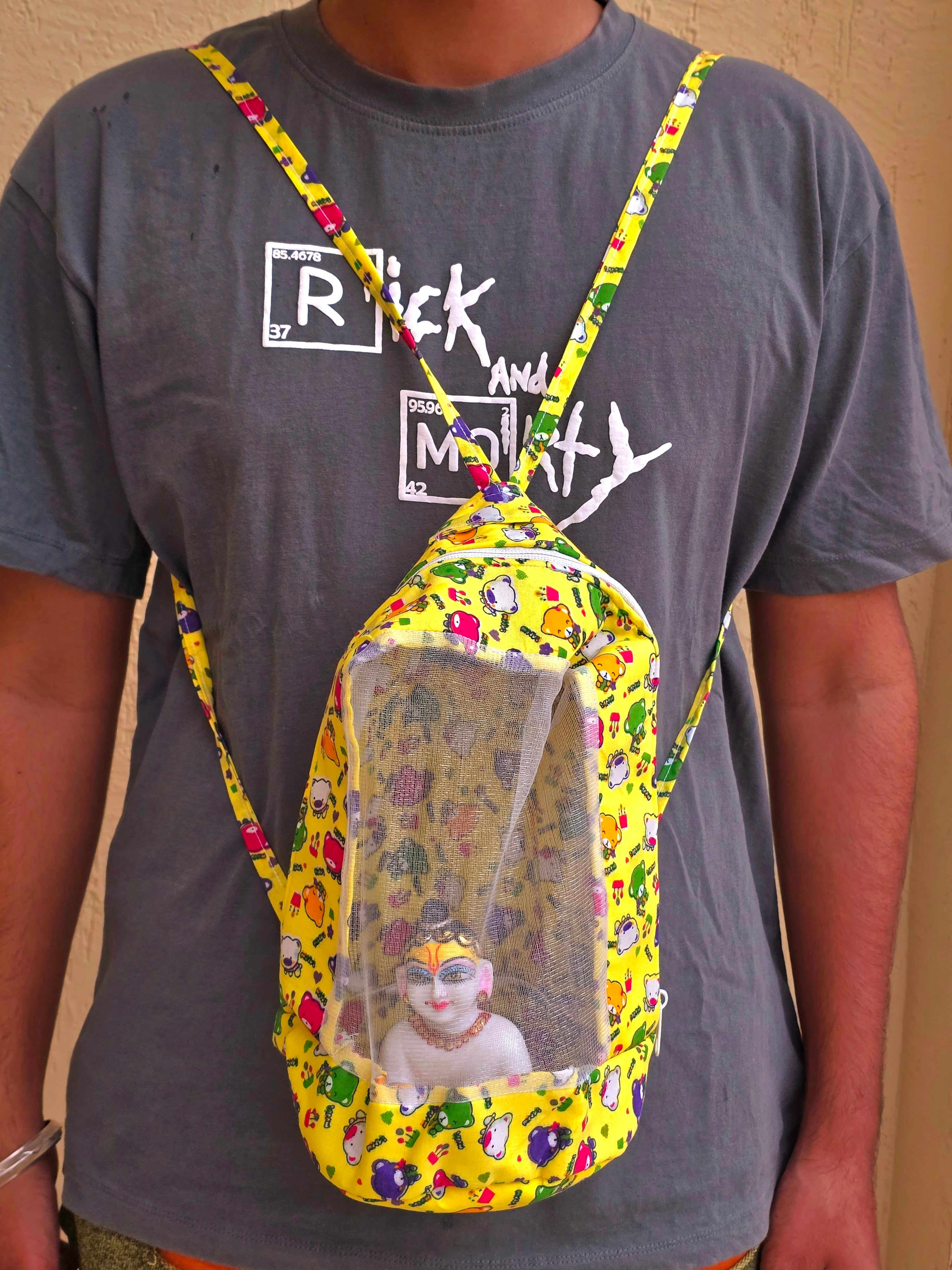 Travel bag for laddu