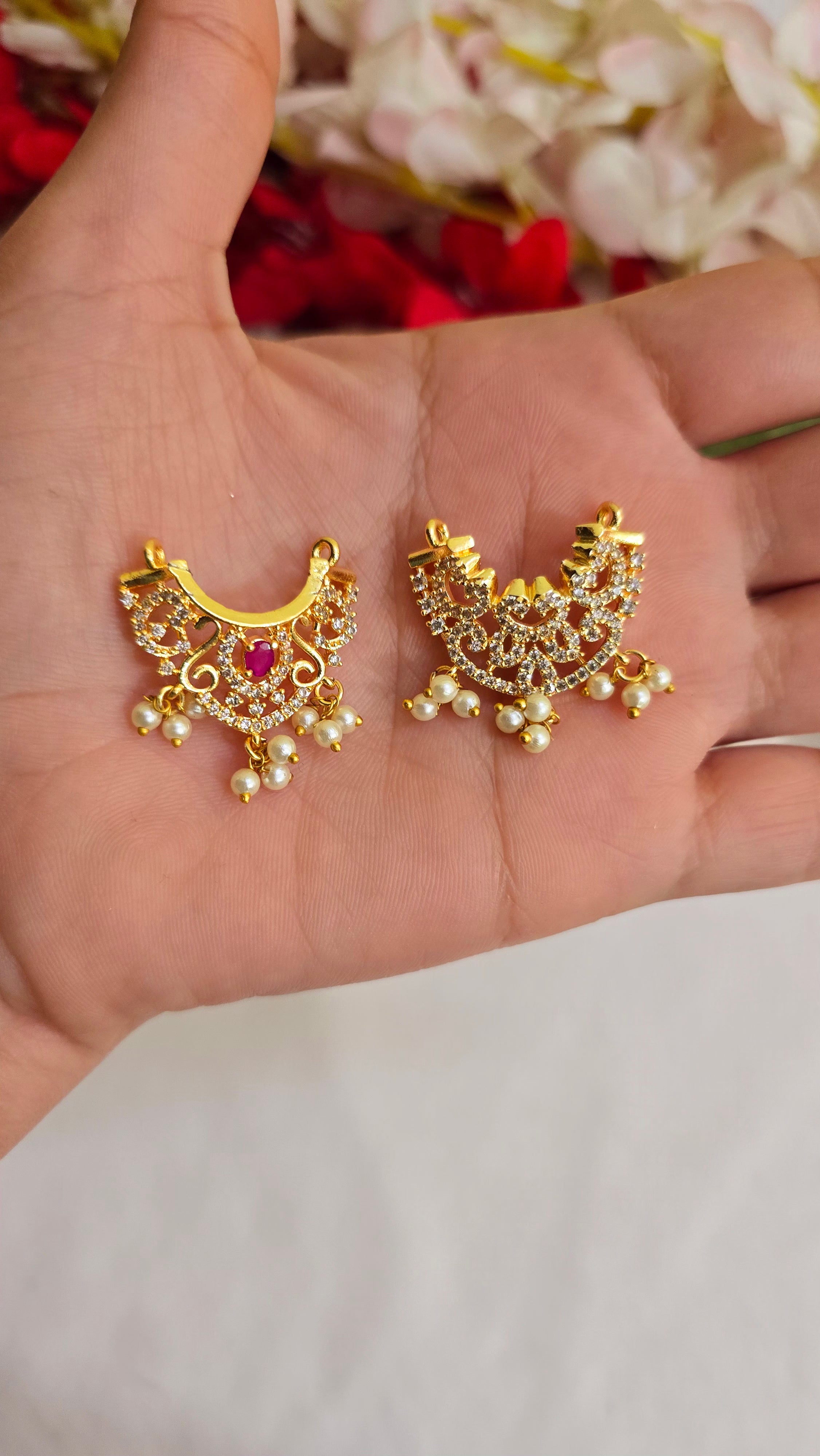 Ad necklace (0-2no.)