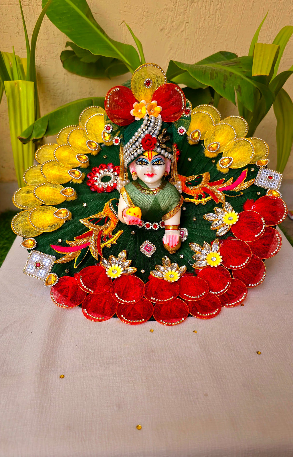 Parrot red yellow heavy dress