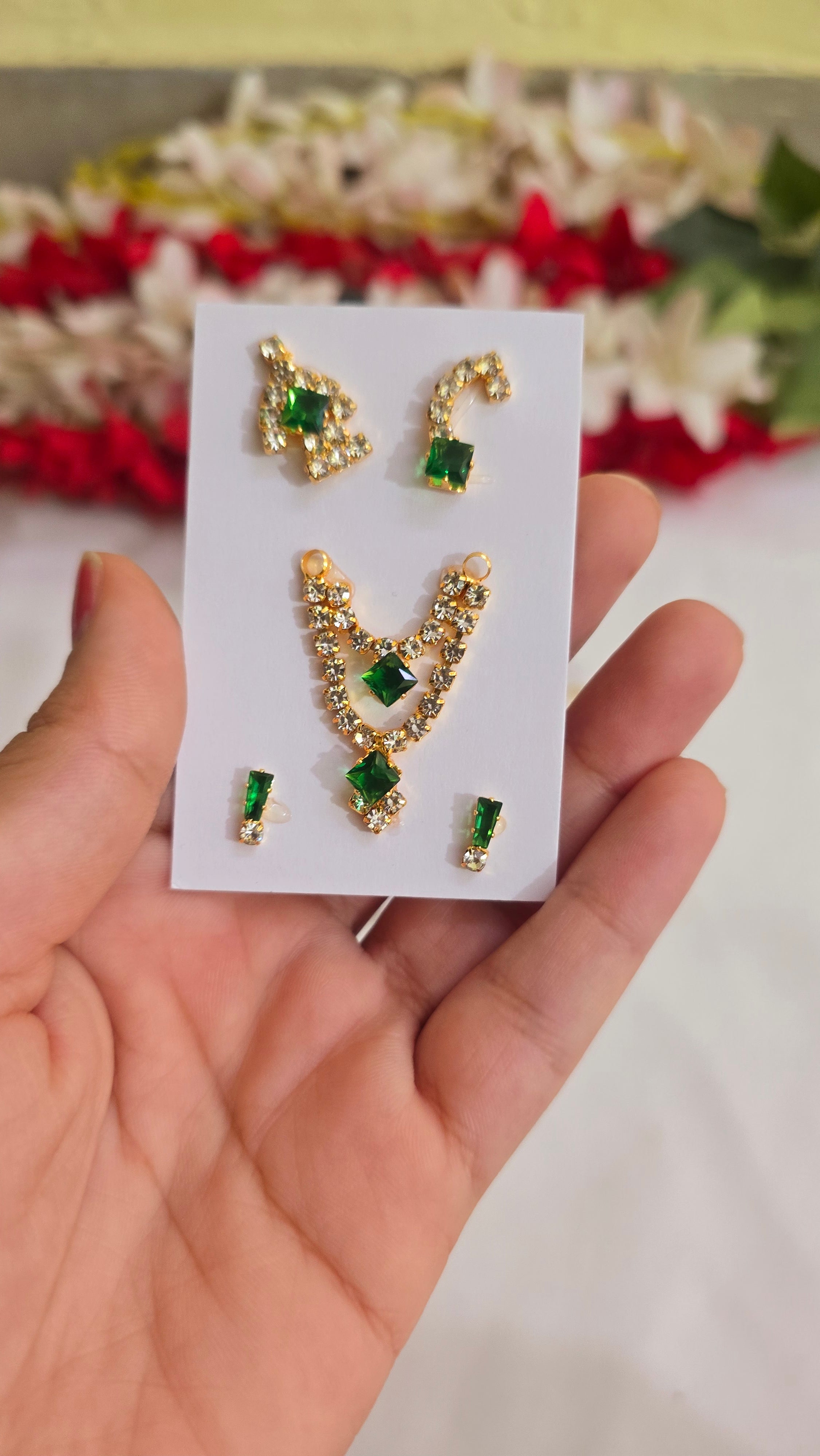 Ad necklace set(0-2no.)